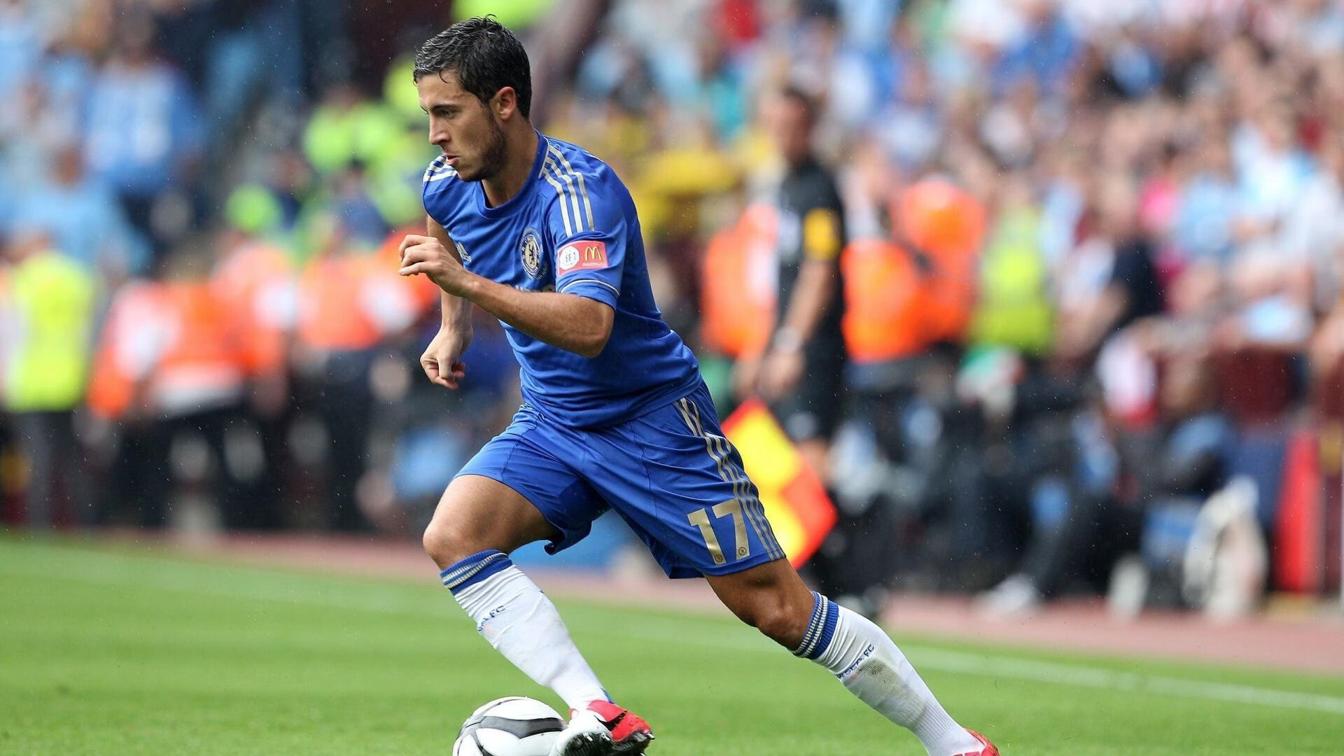 “马科斯·莫奇的压迫性防守和领袖气质,成就阿根廷美洲狮队未来”