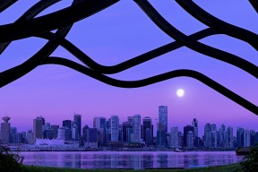 九游（jiuyou.com）游戏-湖人连续三场篮板压制对手优势明显，湖人篮板排名