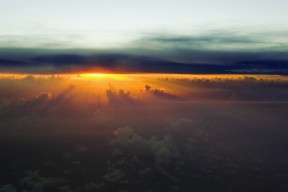 九游游戏中心-英超裁判采用语义权重排序优化对抗犯规处理流程，英超裁判有哪些