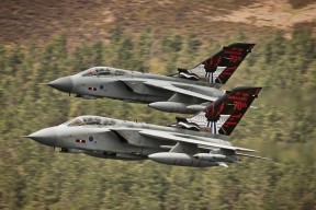 九游sports-青少年联赛引入智能裁判系统试点提升公正效率，青少年赛事活动服务中心