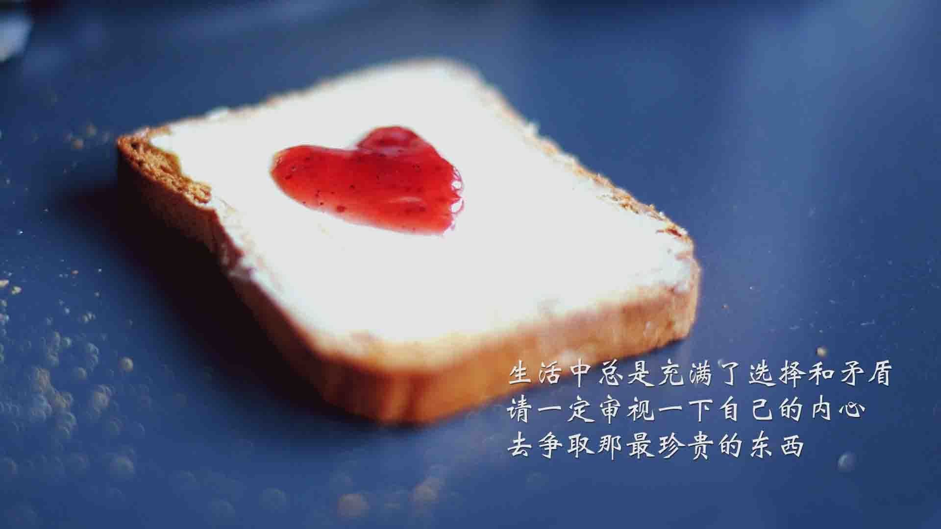 “尼古拉斯·桑特基:阿根廷美洲狮队的进攻组织者,未来潜力巨大”