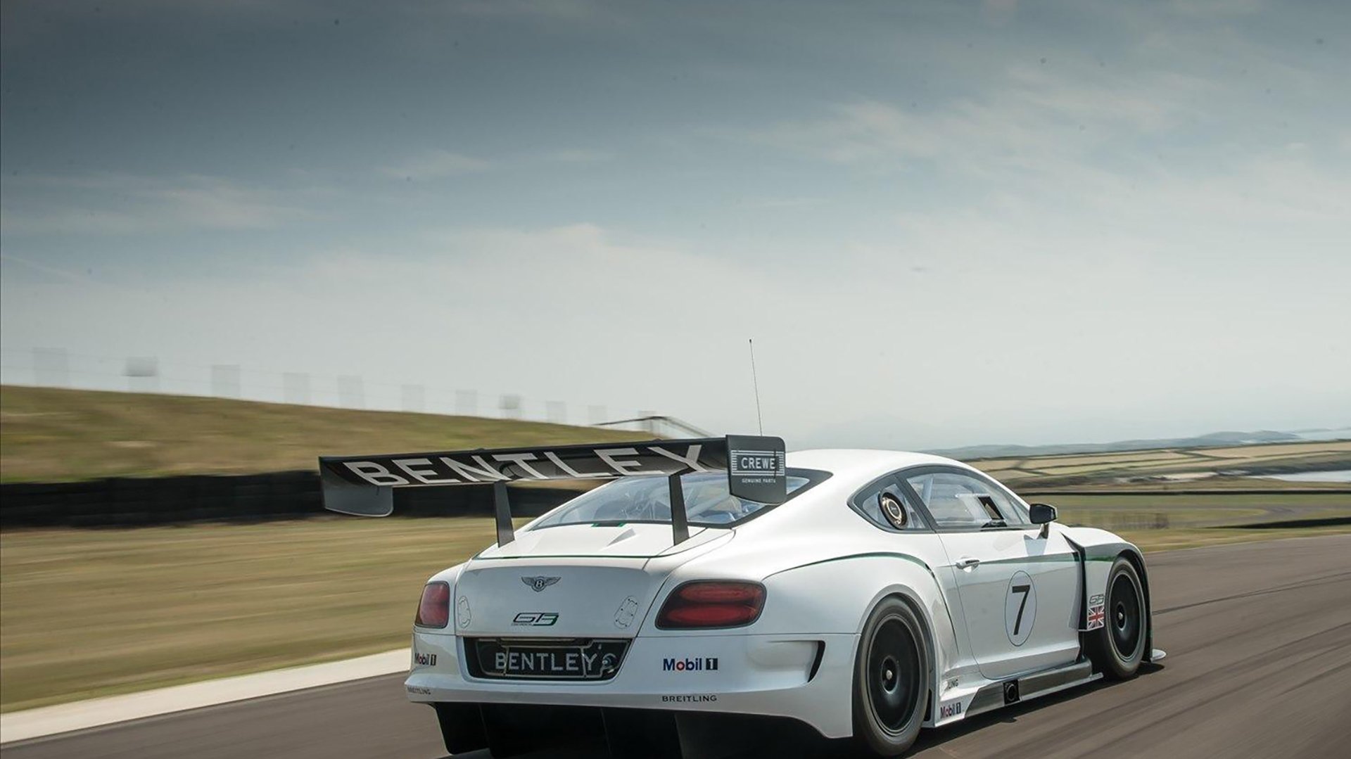 德甲力量与速度:攻防演绎极致!,德甲强度