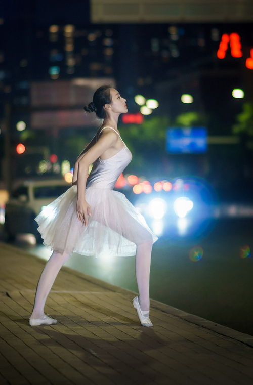 达米恩·麦肯齐：从年轻潜力股到全黑队核心球员，成长过程令人惊艳